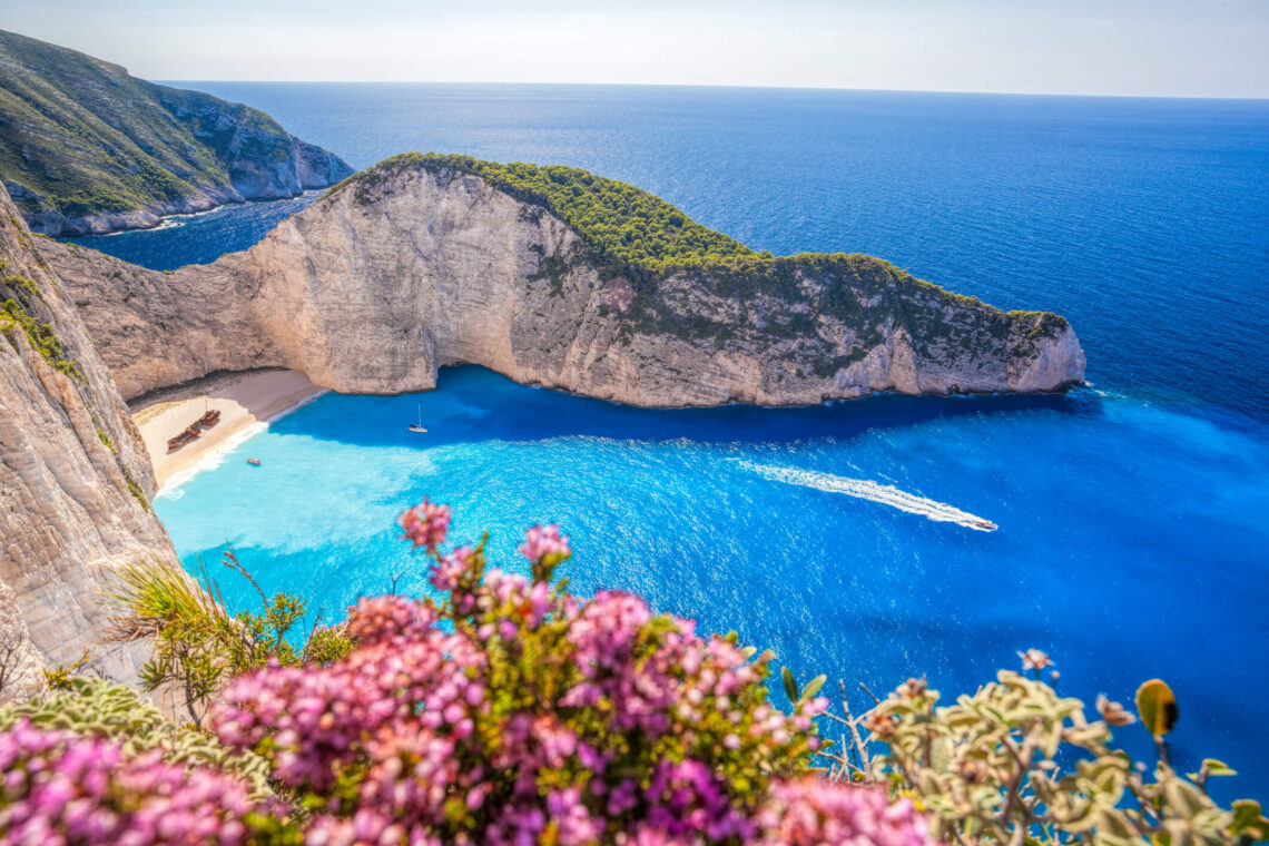 This is The Best Time to Visit Greece in 2025