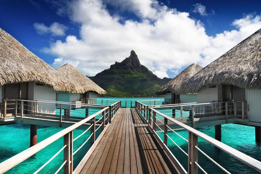 8 Best Hotels in Bora Bora for a Memorable Holiday in 2023