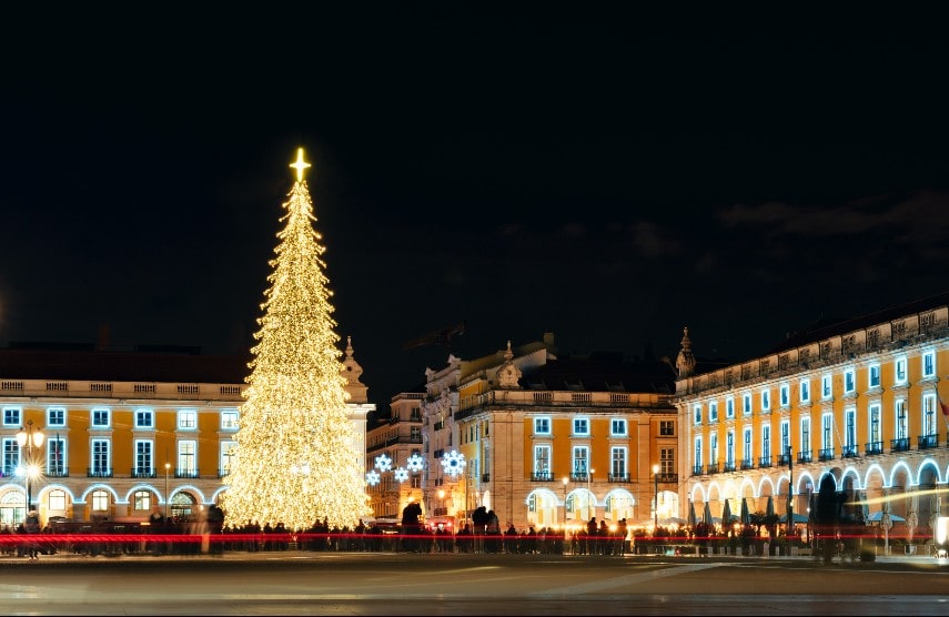 Praça do comércio christmas market in lisbon portugal